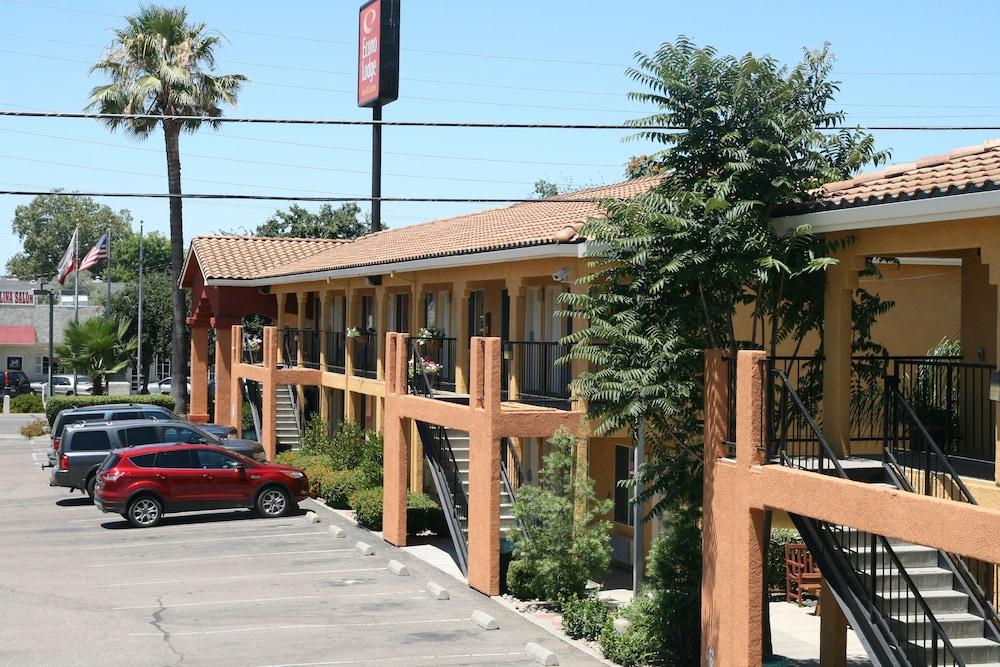 Econo Lodge Inn & Suites Lodi - Wine Country Area Εξωτερικό φωτογραφία