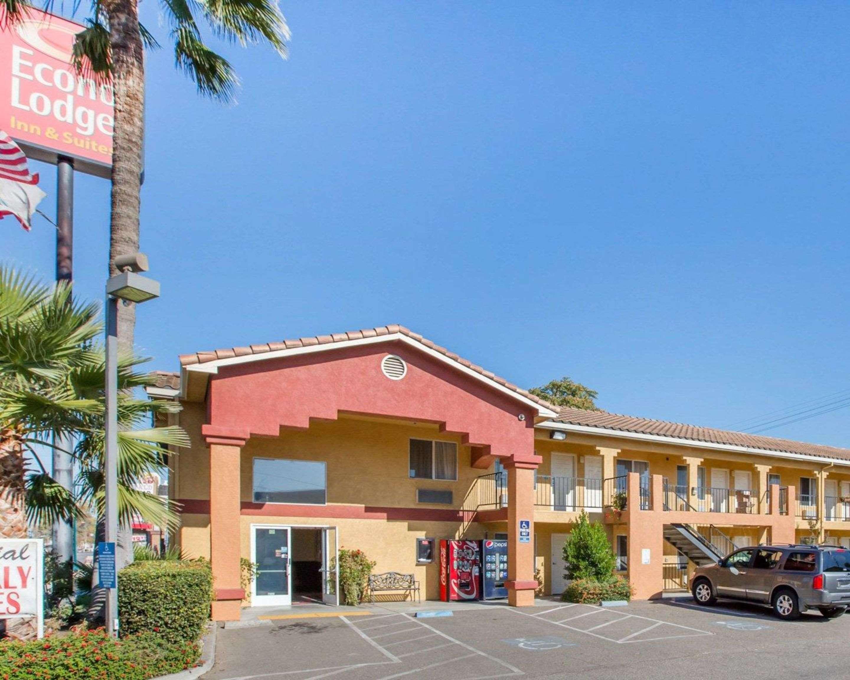 Econo Lodge Inn & Suites Lodi - Wine Country Area Εξωτερικό φωτογραφία