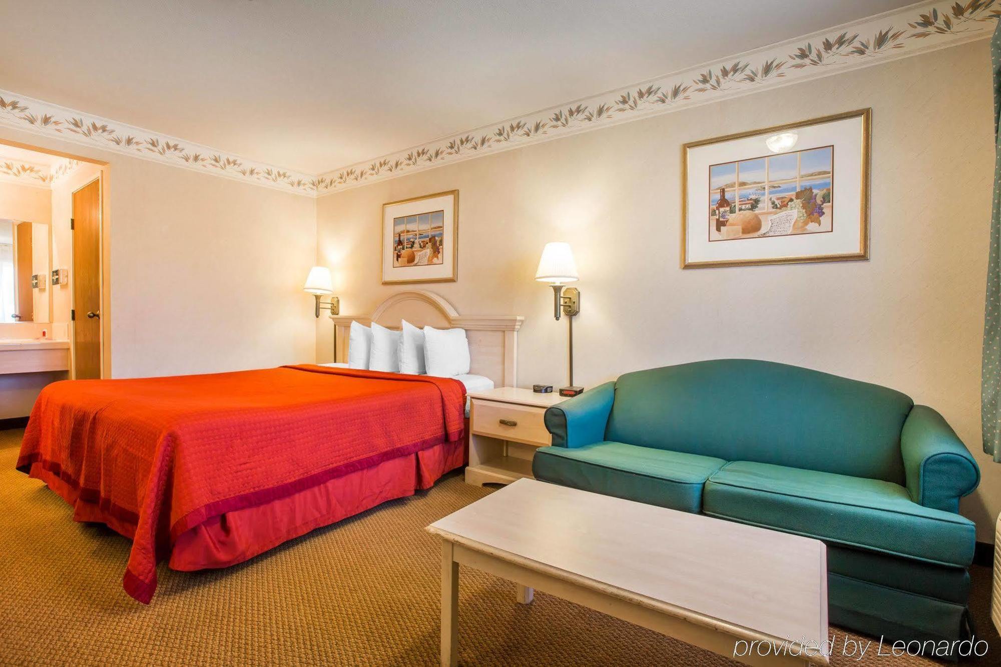 Econo Lodge Inn & Suites Lodi - Wine Country Area Εξωτερικό φωτογραφία