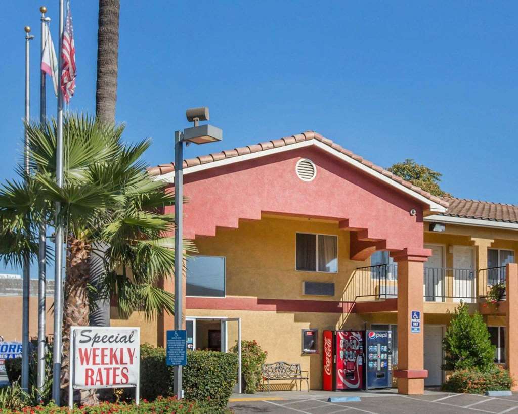 Econo Lodge Inn & Suites Lodi - Wine Country Area Εξωτερικό φωτογραφία
