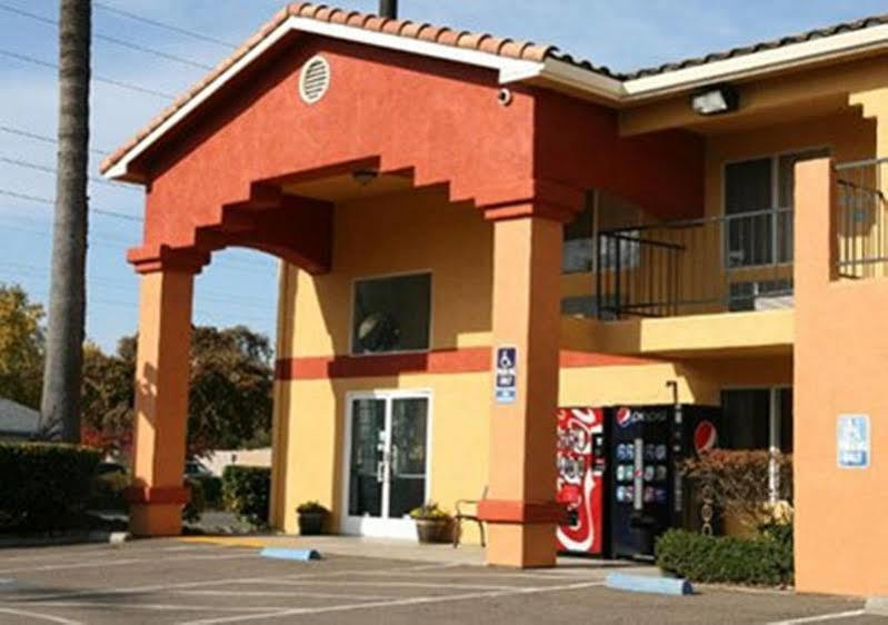 Econo Lodge Inn & Suites Lodi - Wine Country Area Εξωτερικό φωτογραφία